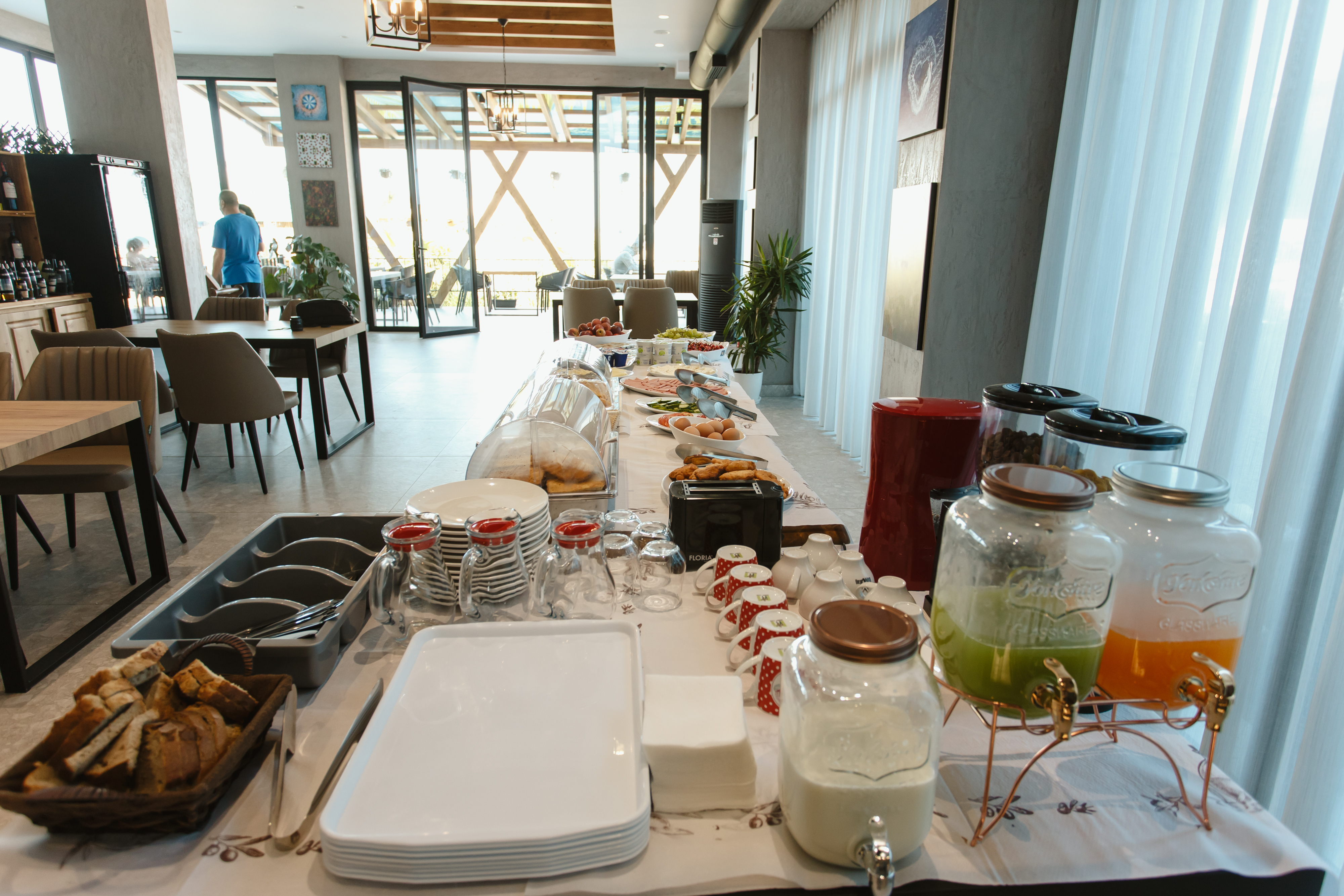 Fresh seafood at Happy Stay Restaurant